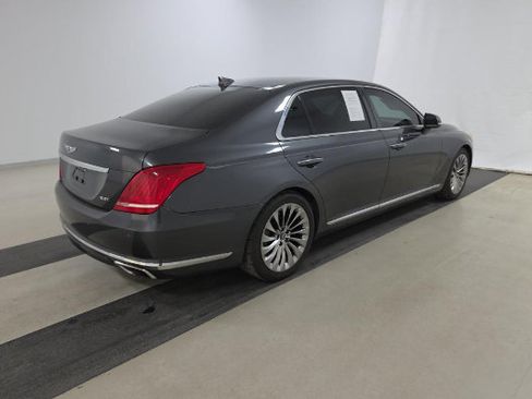 Used 2017 Genesis G90 3.3T Premium RWD image 2
