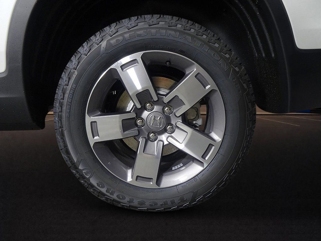 Used 2025 Honda Ridgeline RTL image 11