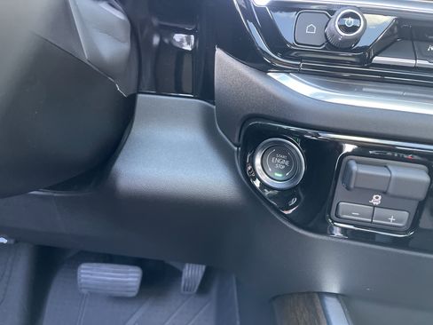 New 2026 Chevrolet Silverado 1500 High Country AWD/4WD image 23