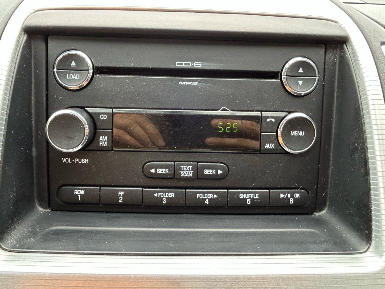 Used 2009 Ford Edge SEL FWD image 23