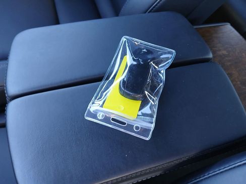 Used 2020 Tesla Model S Long Range image 10