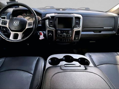 Used 2017 RAM 2500 Laramie AWD/4WD image 8