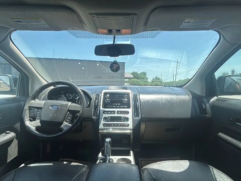 Used 2010 Ford Edge SEL FWD image 15