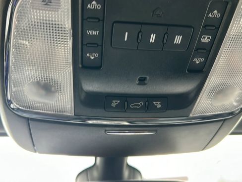 Used 2020 Jeep Grand Cherokee Limited X AWD/4WD image 28