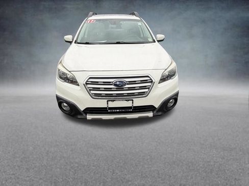 Used 2017 Subaru Outback 2.5i Limited AWD/4WD image 9