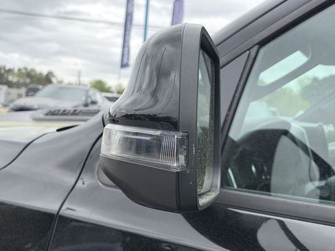 Used 2023 RAM 1500 Laramie AWD/4WD image 33