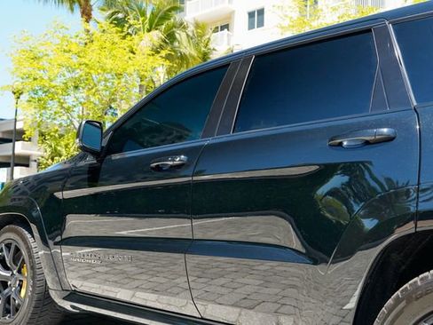 Used 2018 Jeep Grand Cherokee Trackhawk image 19