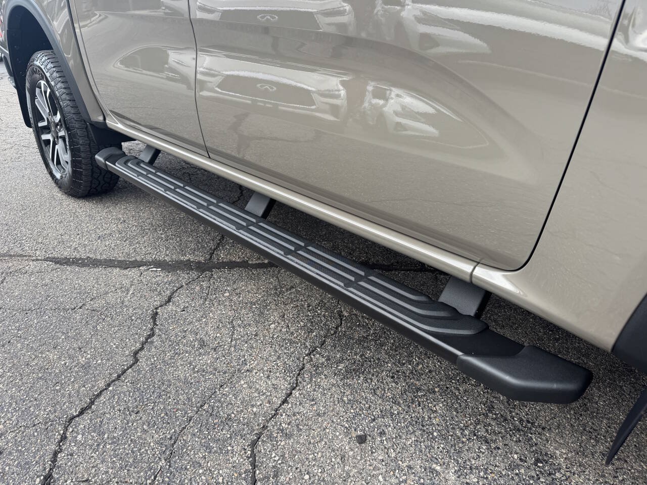 Used 2025 Ford Ranger Lariat w/ Advanced Towing Package AWD/4WD image 19