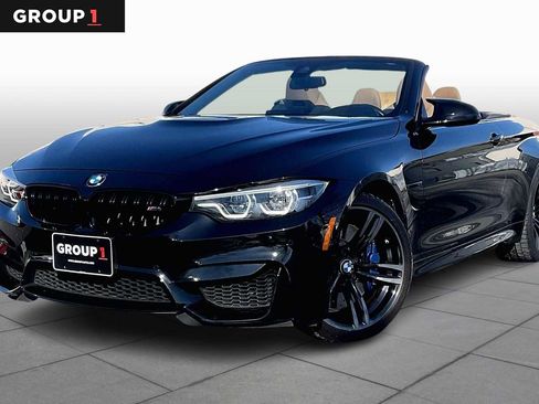 Used 2018 BMW M4 Convertible w/ Competition Package image 1