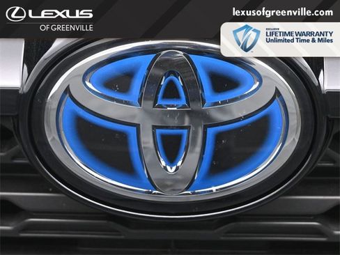 Used 2023 Toyota RAV4 XLE Premium image 36