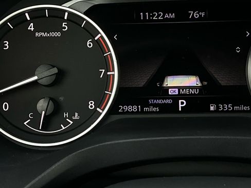 Used 2025 Nissan Rogue SV image 38