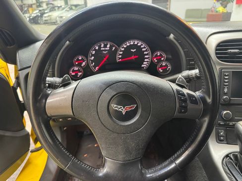 Used 2007 Chevrolet Corvette Coupe w/ Preferred Equipment Group RWD image 29