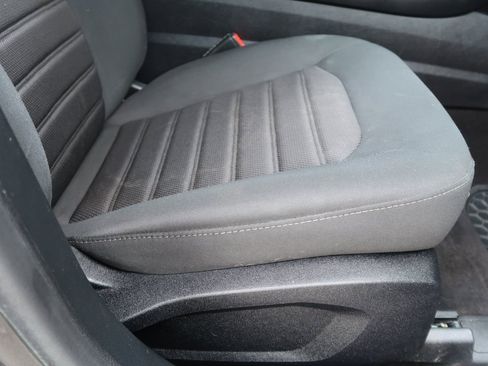 Used 2020 Ford Fusion SE image 36