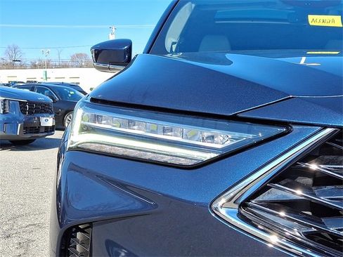 Certified 2026 Acura MDX w/ Technology Package image 9