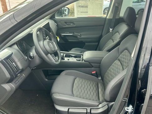 New 2026 Nissan Pathfinder S AWD/4WD image 7