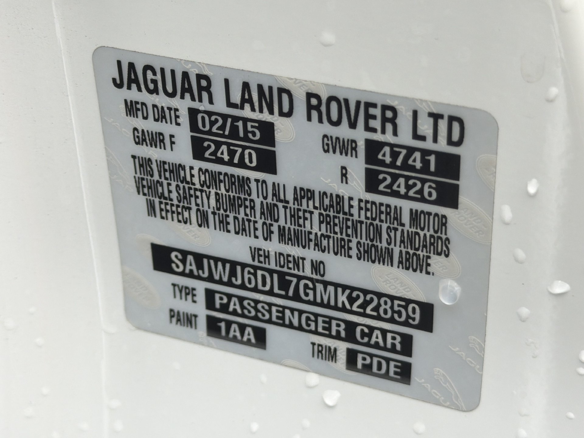 Used 2016 Jaguar F-TYPE R AWD/4WD image 32