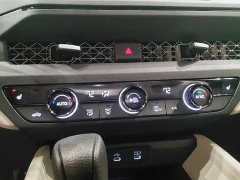 New 2025 Honda Accord SE image 32