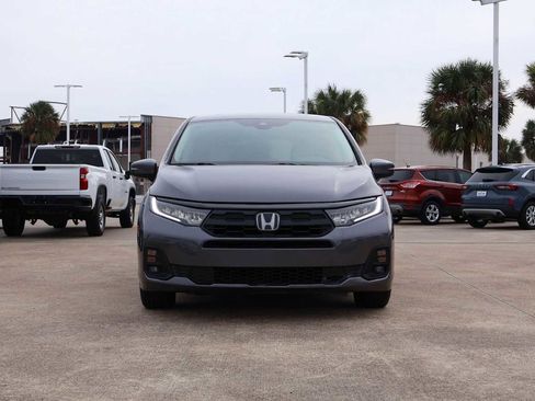 Certified 2025 Honda Odyssey EX-L image 6