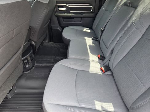 Used 2024 RAM 2500 Big Horn w/ Protection Group AWD/4WD image 37