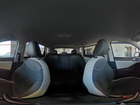 Used 2025 Volkswagen Taos SE image 47