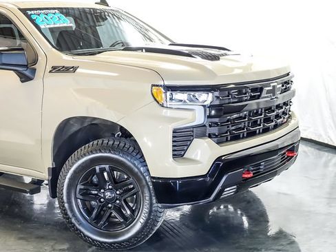 Certified 2023 Chevrolet Silverado 1500 LT Trail Boss w/ LPO, Dark Essentials Package AWD/4WD image 3