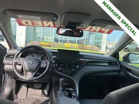 Used 2024 Toyota Camry XSE image 32