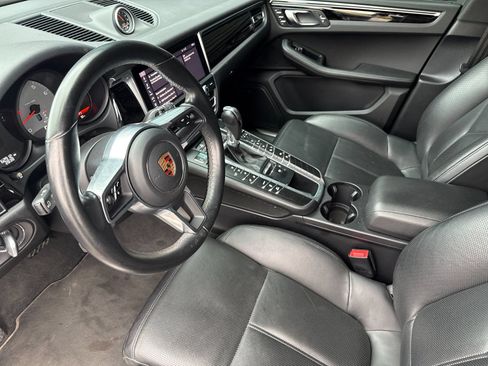 Used 2019 Porsche Macan S AWD/4WD image 5