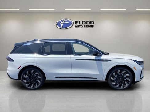 New 2025 Lincoln Nautilus Black Label w/ Jet Appearance Package image 3