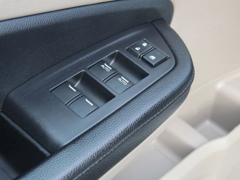 Used 2018 Honda Pilot EX-L image 24