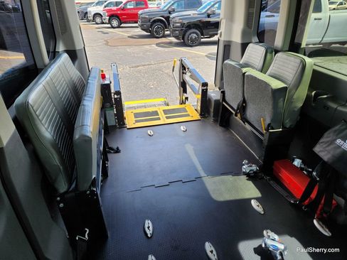 Used 2020 Ford Transit 350 XL image 38