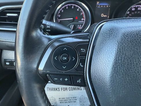 Used 2019 Toyota Camry LE image 15