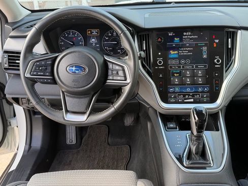 Used 2023 Subaru Outback Premium AWD/4WD image 27