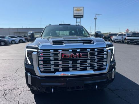 Used 2024 GMC Sierra 2500 Denali w/ Denali Reserve Package image 23