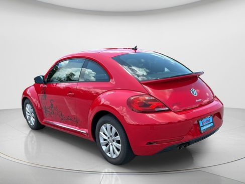 Used 2019 Volkswagen Beetle 2.0T S FWD image 8
