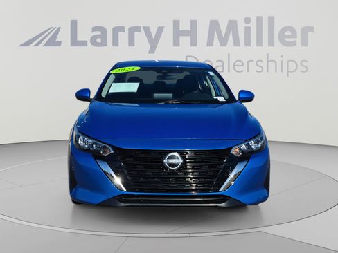 Used 2024 Nissan Sentra SV FWD image 8
