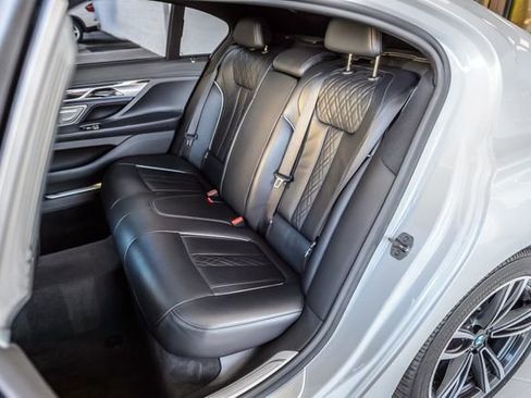 Used 2020 BMW 740i xDrive w/ M Sport Package image 42