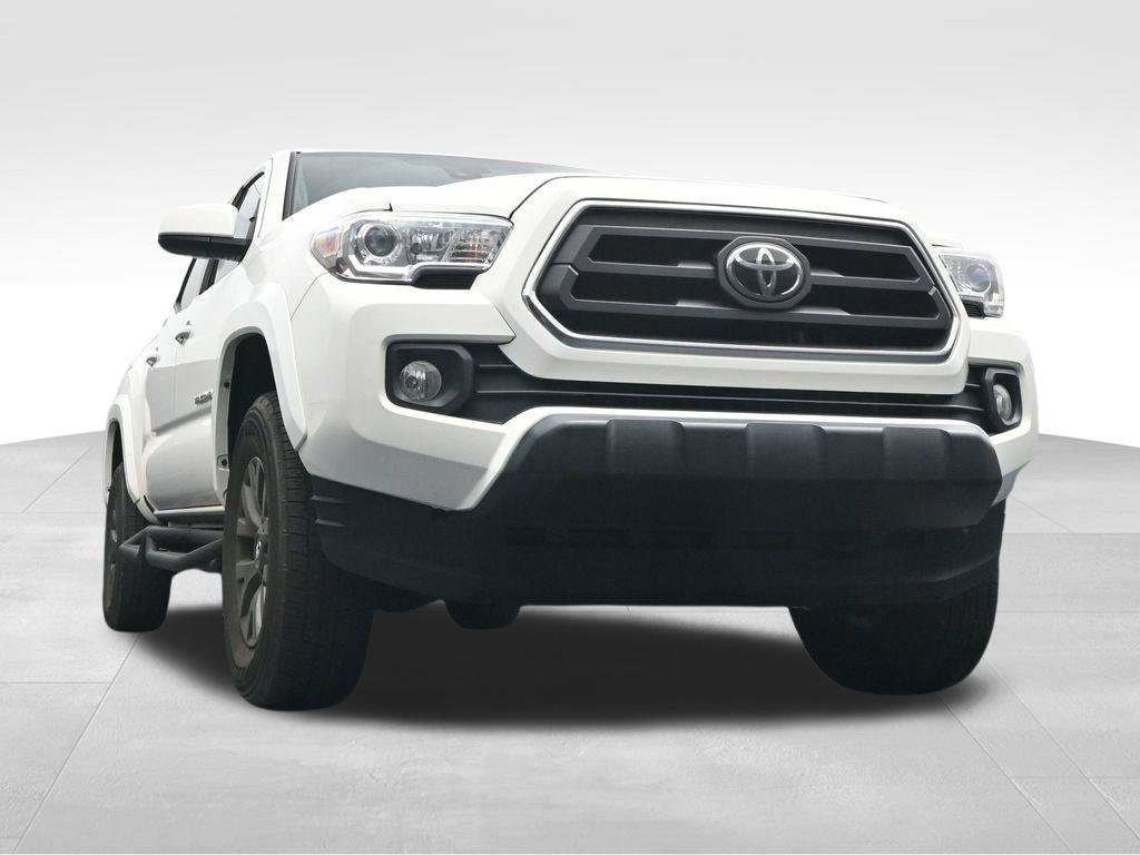 Used 2023 Toyota Tacoma SR5 RWD image 33