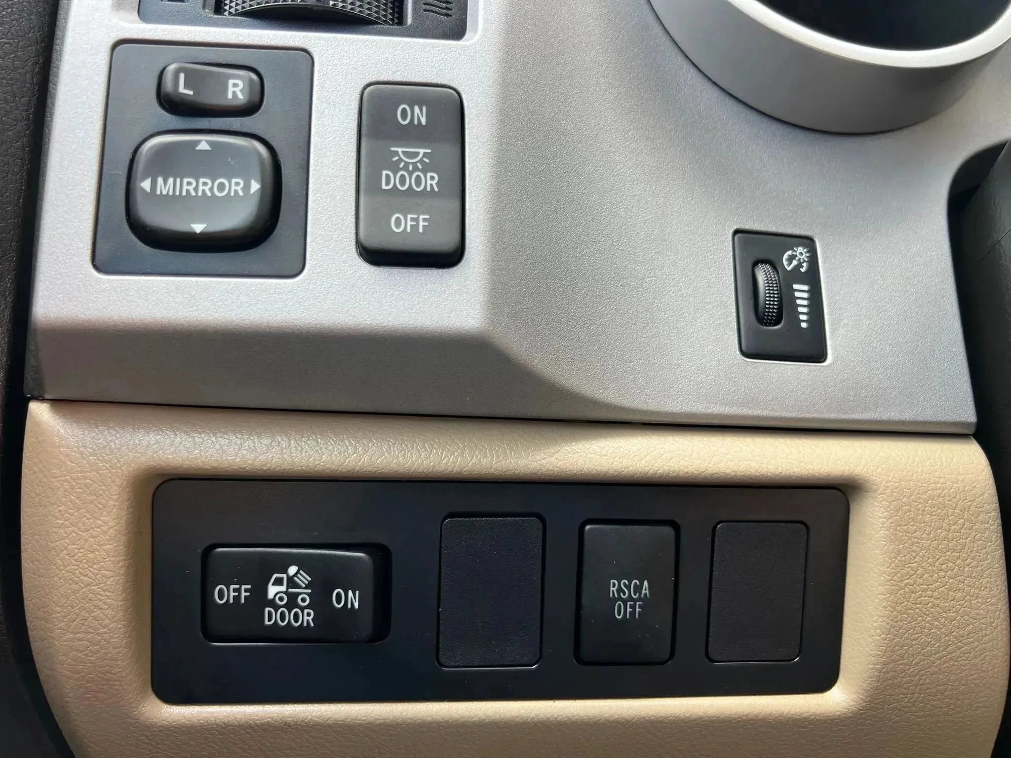 Used 2008 Toyota Tundra SR5 w/ TRD Off-Road Pkg AWD/4WD image 26