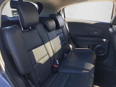 Used 2018 Honda HR-V EX-L image 19