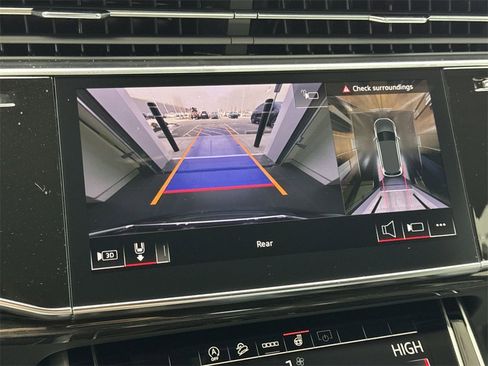 New 2026 Audi Q7 2.0T Premium image 17