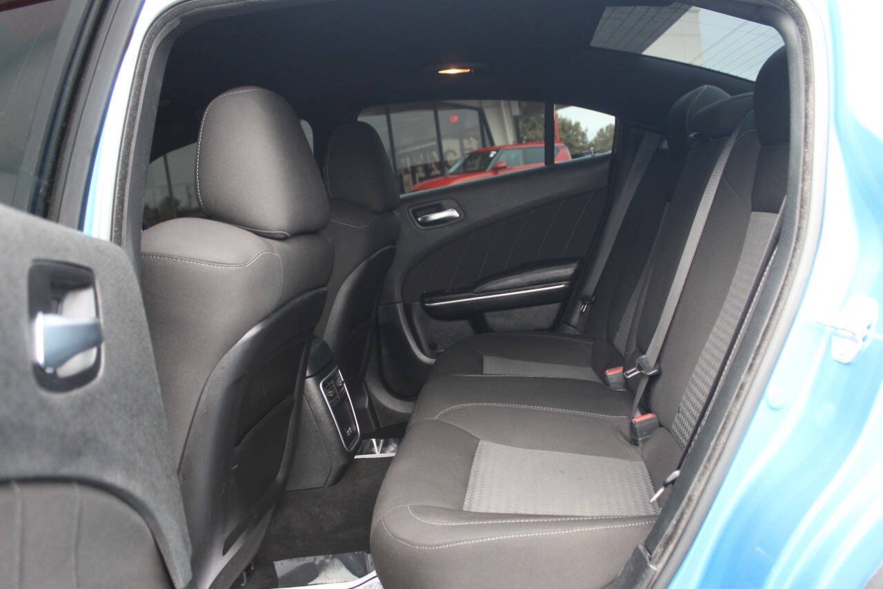 Used 2023 Dodge Charger R/T RWD image 15