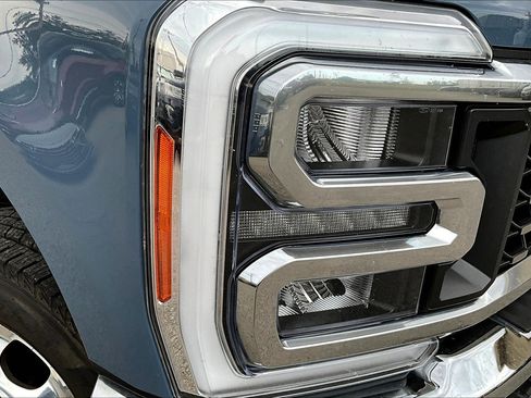 Used 2023 Ford F350 Lariat w/ Lariat Ultimate Package image 27