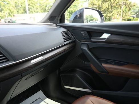 Used 2020 Audi Q5 2.0T Premium Plus w/ Premium Plus Package AWD/4WD image 28