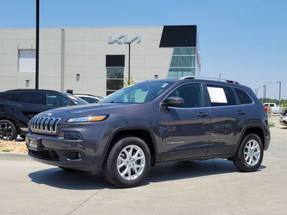Used 2016 Jeep Cherokee Latitude