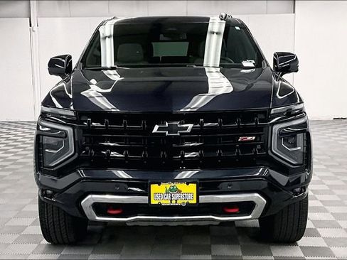 Used 2025 Chevrolet Tahoe Z71 w/ Comfort Package image 4