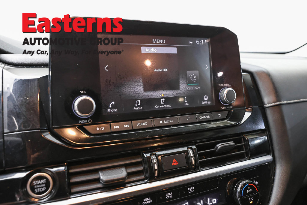 Used 2022 Nissan Pathfinder SV AWD/4WD image 20