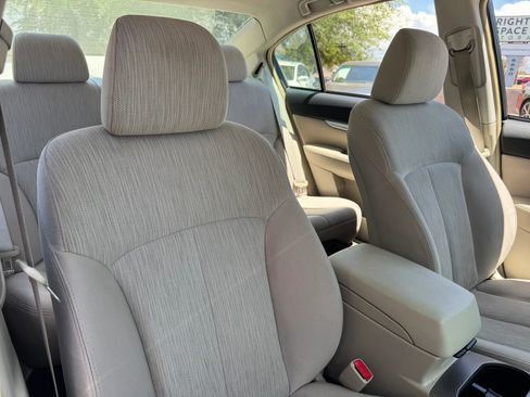 Used 2013 Subaru Legacy 2.5i Premium w/ All-Weather Pkg AWD/4WD image 30