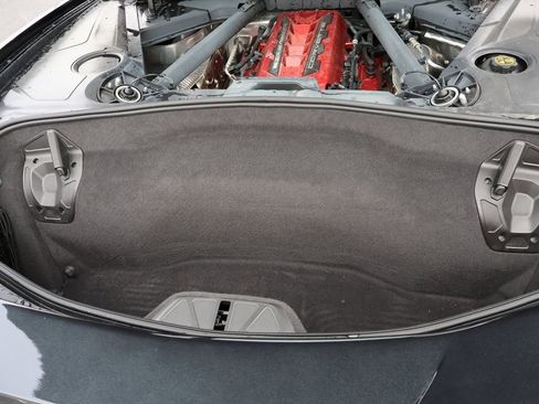 Used 2022 Chevrolet Corvette Stingray Premium Cpe w/ Z51 Performance Package image 16