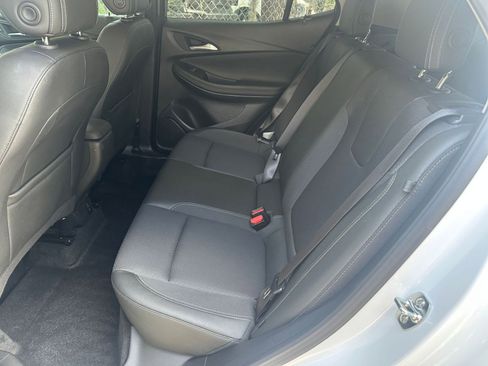 Used 2025 Buick Encore GX Preferred image 31