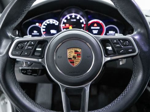 Certified 2022 Porsche Cayenne AWD/4WD image 14